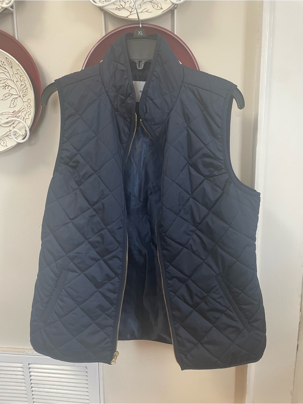 Old Navy Navy Quilted Vest with Front Zip